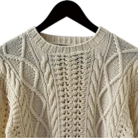 D. Byford Vintage Cream Crew Neck Long Sleeve Cable Knit Sweater Size Large - Picture 3 of 6